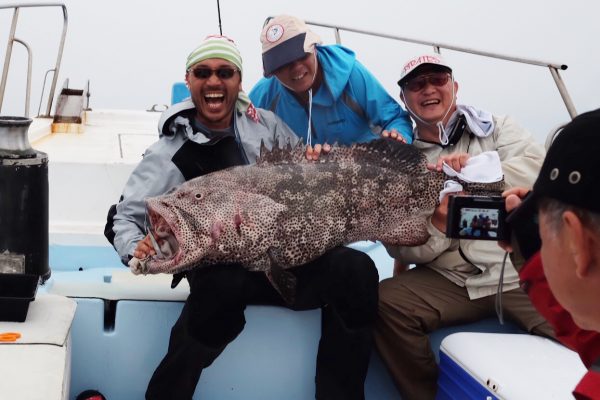 32公斤马拉巴尔石斑鱼